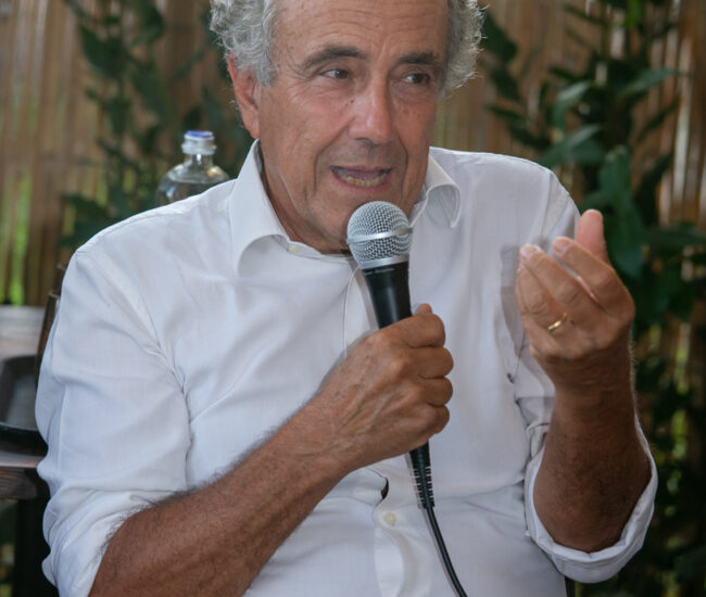 Luci, Fabrizio Barca